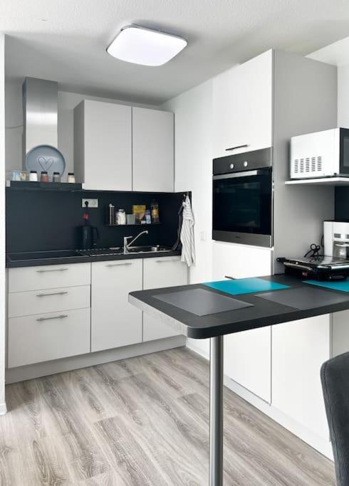 Schickes Apartment In City Lage B7 Карлсруе Екстериор снимка